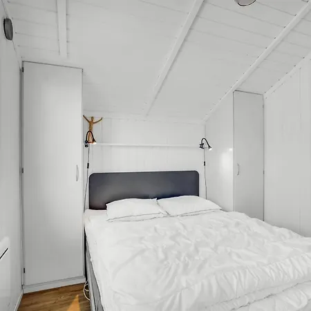 Heidine - 50m From The Sea By Interhome